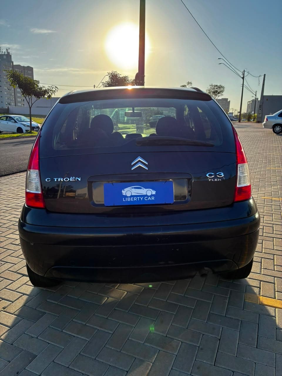 CITROËN C3 GLX 14 FLEX - Miniatura 7