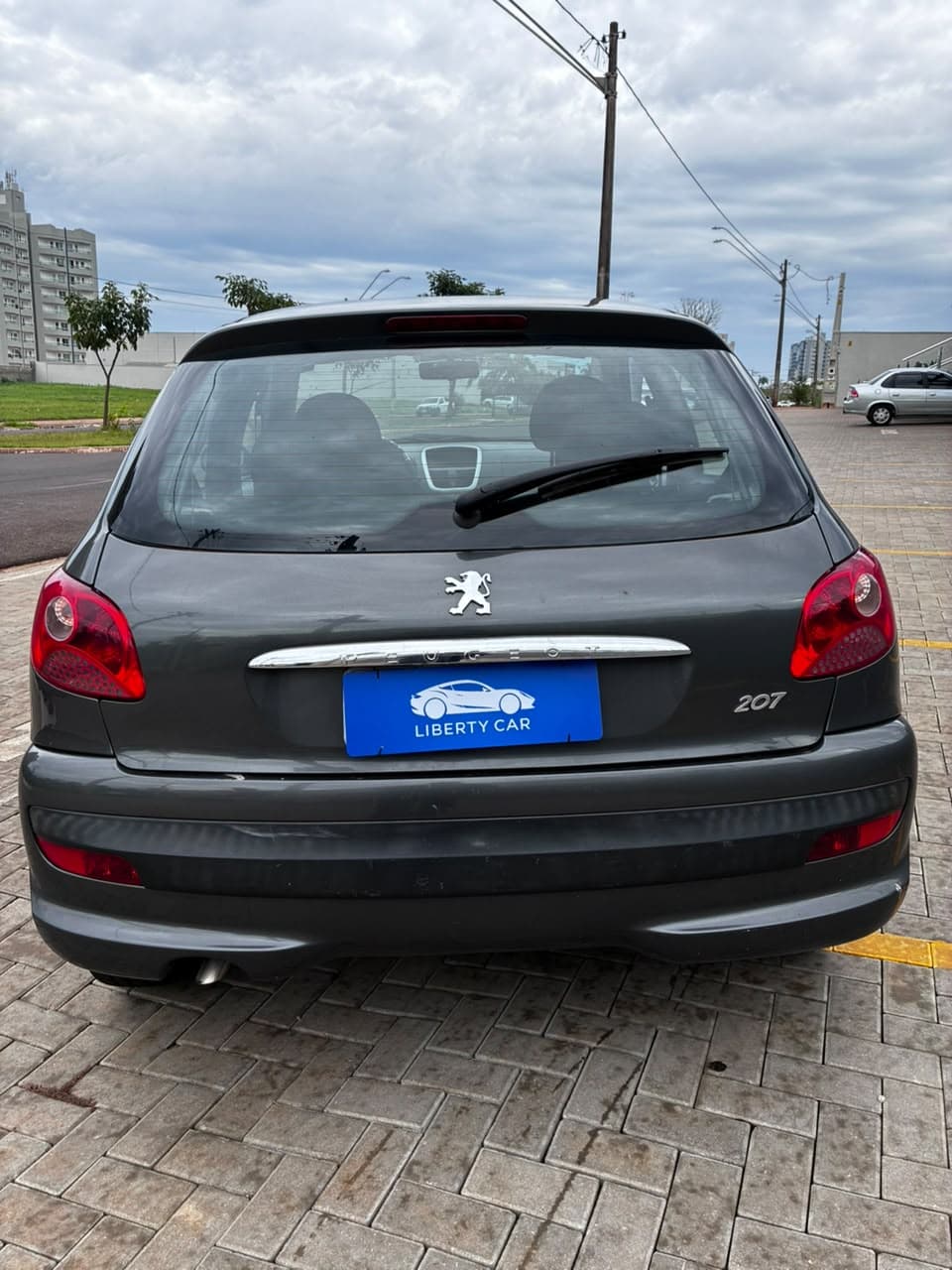 PEUGEOT 207 HB XR S - Miniatura 6