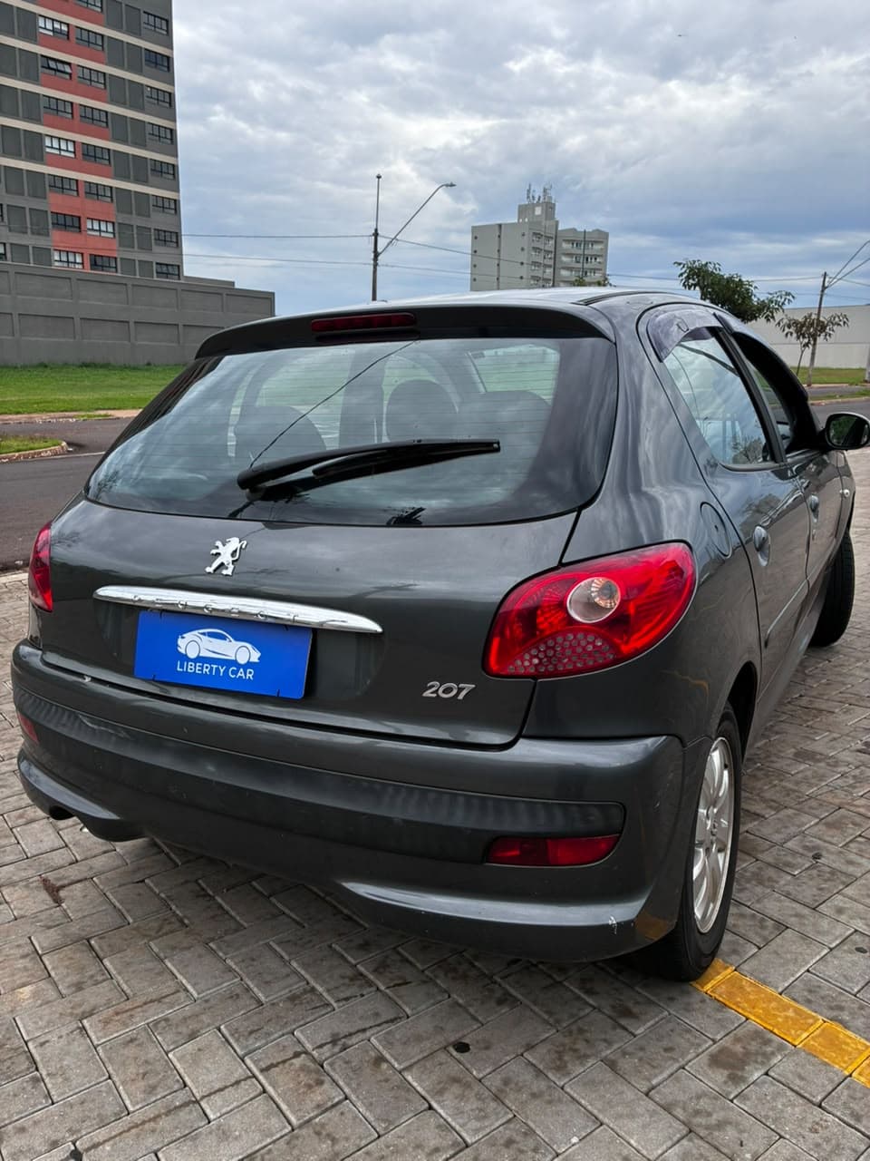 PEUGEOT 207 HB XR S - Miniatura 7