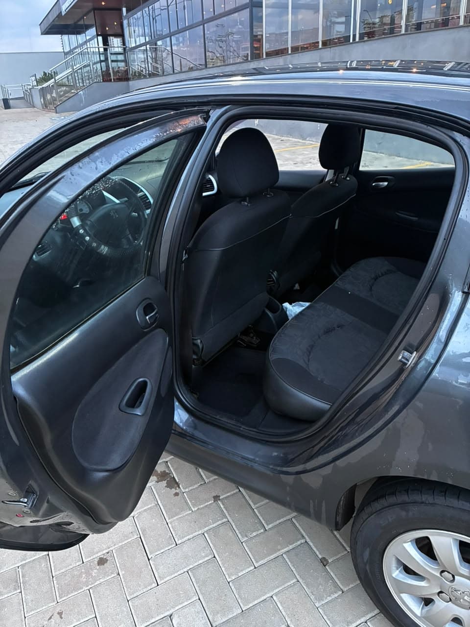 PEUGEOT 207 HB XR S - Miniatura 9