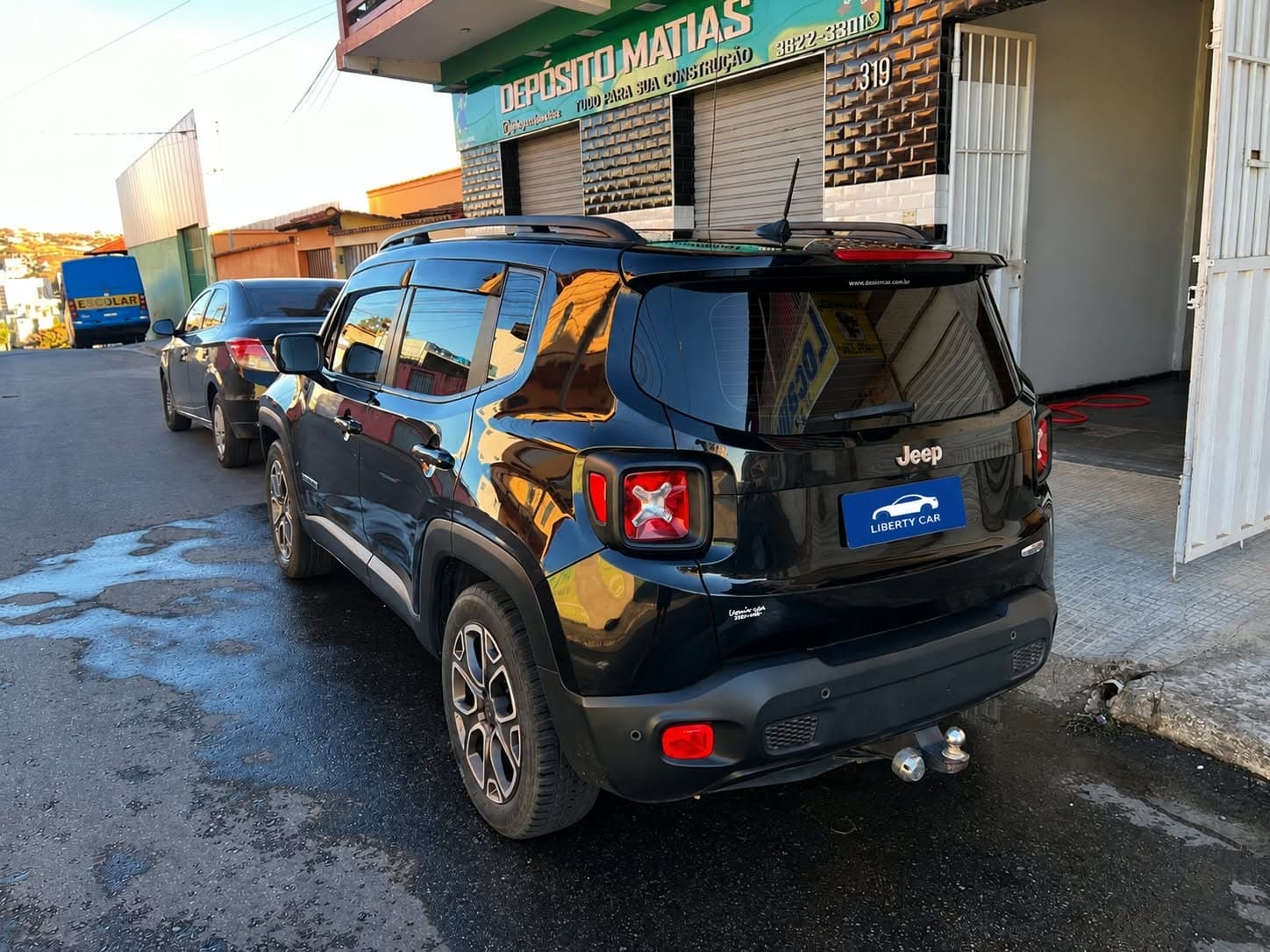 JEEP RENEGADE LNGTD AT - Miniatura 4