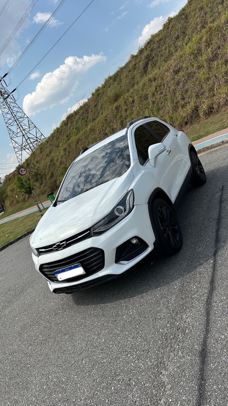 Chevrolet Tracker Premier - Miniatura 2