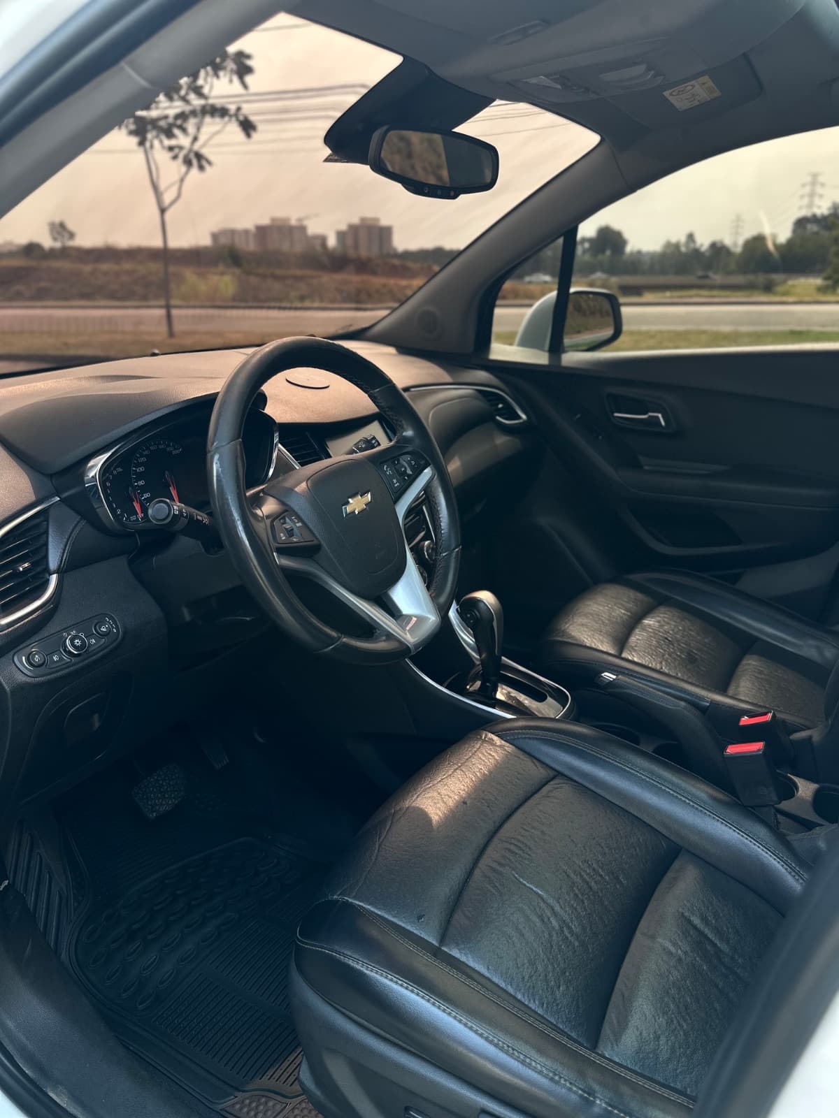 Chevrolet Tracker Premier - Miniatura 5