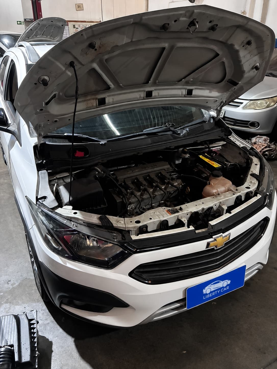CHEVROLET ONIX 1.4AT ACT - Miniatura 4