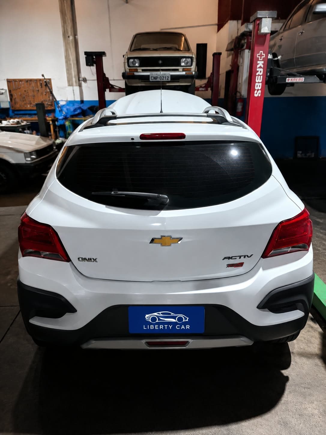 CHEVROLET ONIX 1.4AT ACT - Miniatura 2