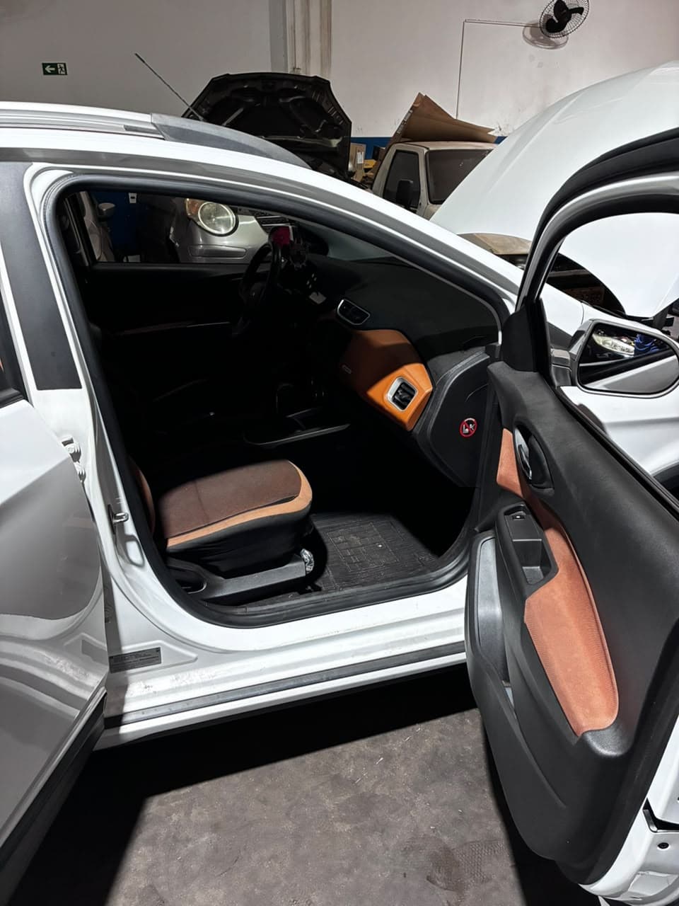 CHEVROLET ONIX 1.4AT ACT - Miniatura 7